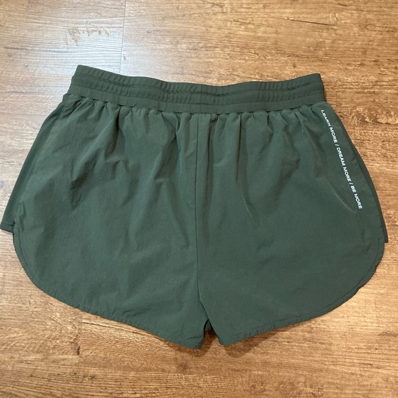 ALPHALETE shorts - Picture 5 of 7